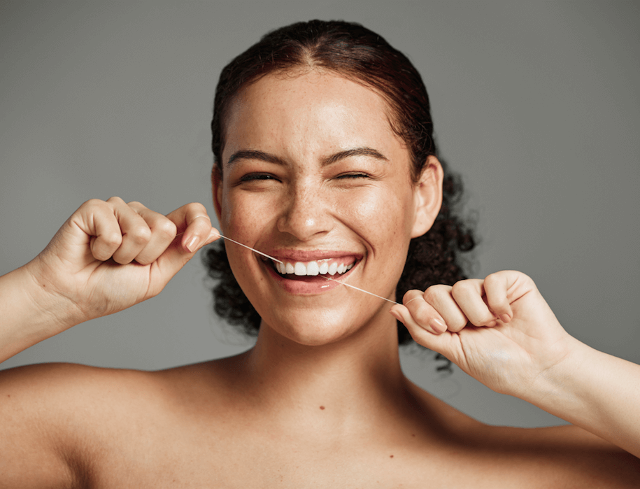 dentista ts elche centro Periodoncia en clínica dental TrueSmile, sonrisa perfecta
